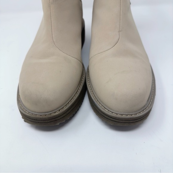 Teva Midform Chelsea Boots - Picture 3 of 9